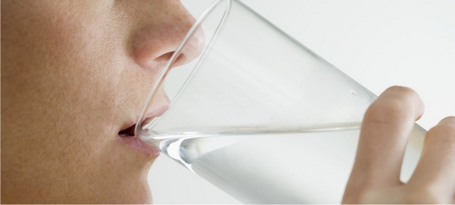 3 dicas para beber mais água durante o dia