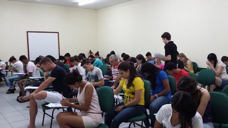 UFScar oferece vagas em cursinho preparatório para vestibular 2