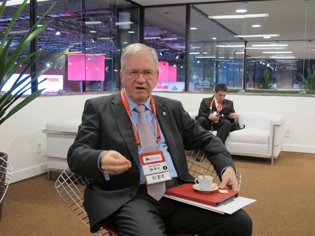 USP anuncia acordo com universidades da Argentina e do México