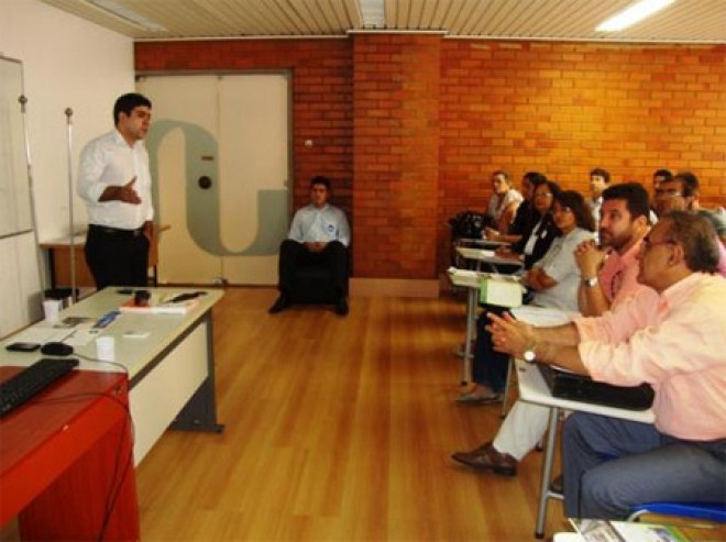 Escola do Legislativo abre inscrições para cursos de extensão e pós-graduação em Teresina