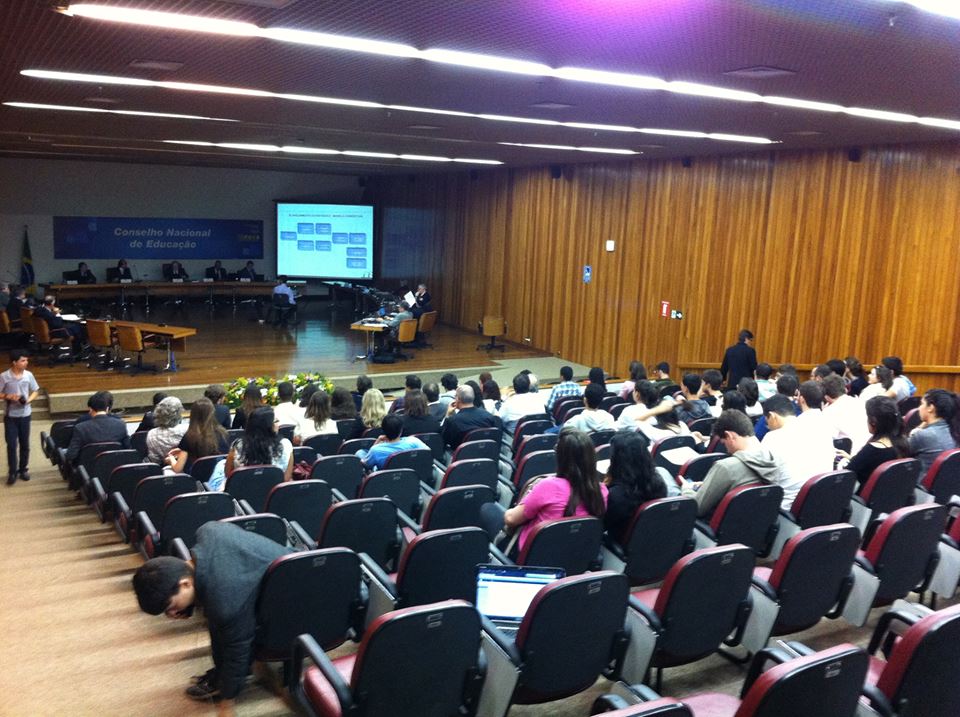 Competências Socioemocionais poderão fazer parte do currículo obrigatório escolar