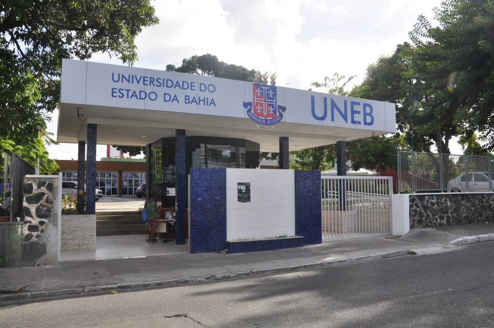 Professores das universidades estaduais da Bahia iniciam paralisação