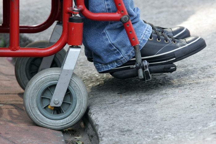 Aluno cadeirante prova que foi “humilhado” durante prova do ENEM e Inep é condenado