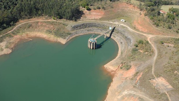 volume morto cantareira