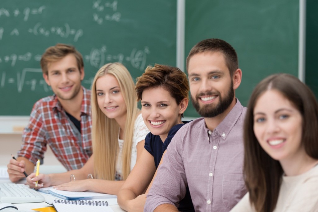 Estudo internacional afirma que ensino superior é garantia de emprego formal 2