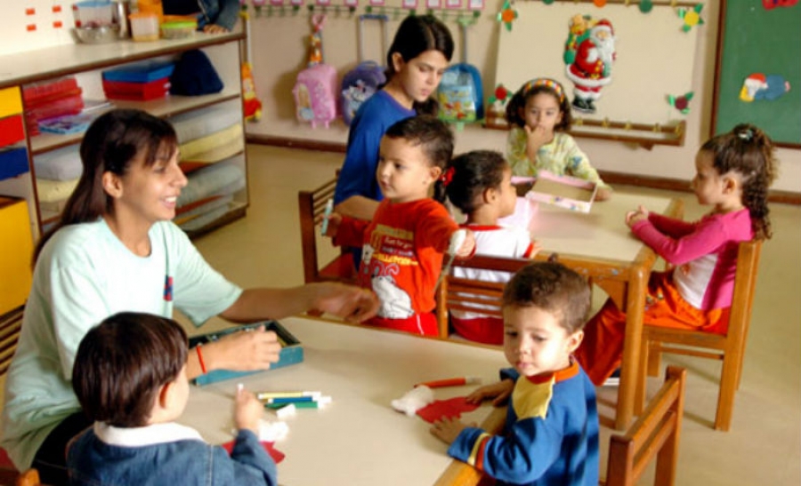 Secretaria de Educação de São Paulo promete 30 mil vagas em creches para 2015