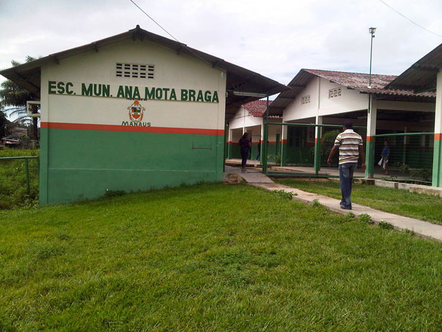 Manaus inicia período de matrículas para 1 e 2 ano do ensino fundamental 2