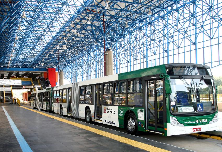São Paulo já conta com passe gratuito para alunos nos ônibus da cidade 2