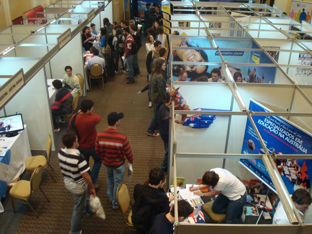 Curitiba terá Feira Mundial de Intercâmbio esta semana  2