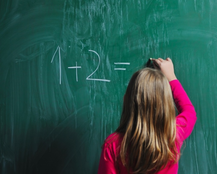 Menos da metade dos países conseguem atingir metas de educação da Unesco