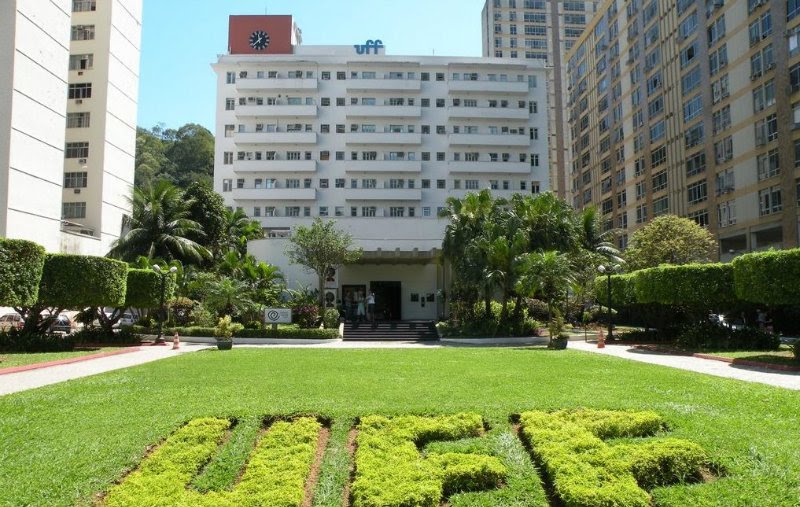 Professores de universidades federais do Rio entrarão em greve na próxima semana
