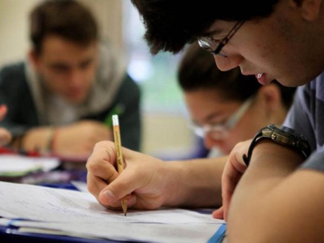 Começa prazo para complementar informações do Fies 2023/2