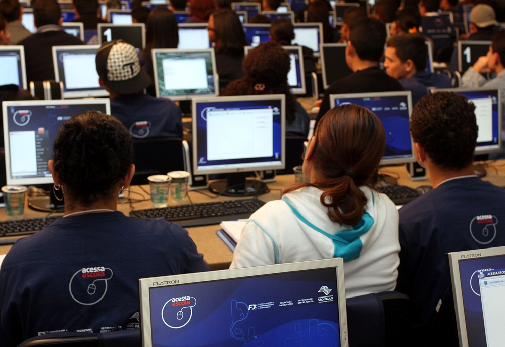 Lançada primeira biblioteca brasileira online para cegos 2