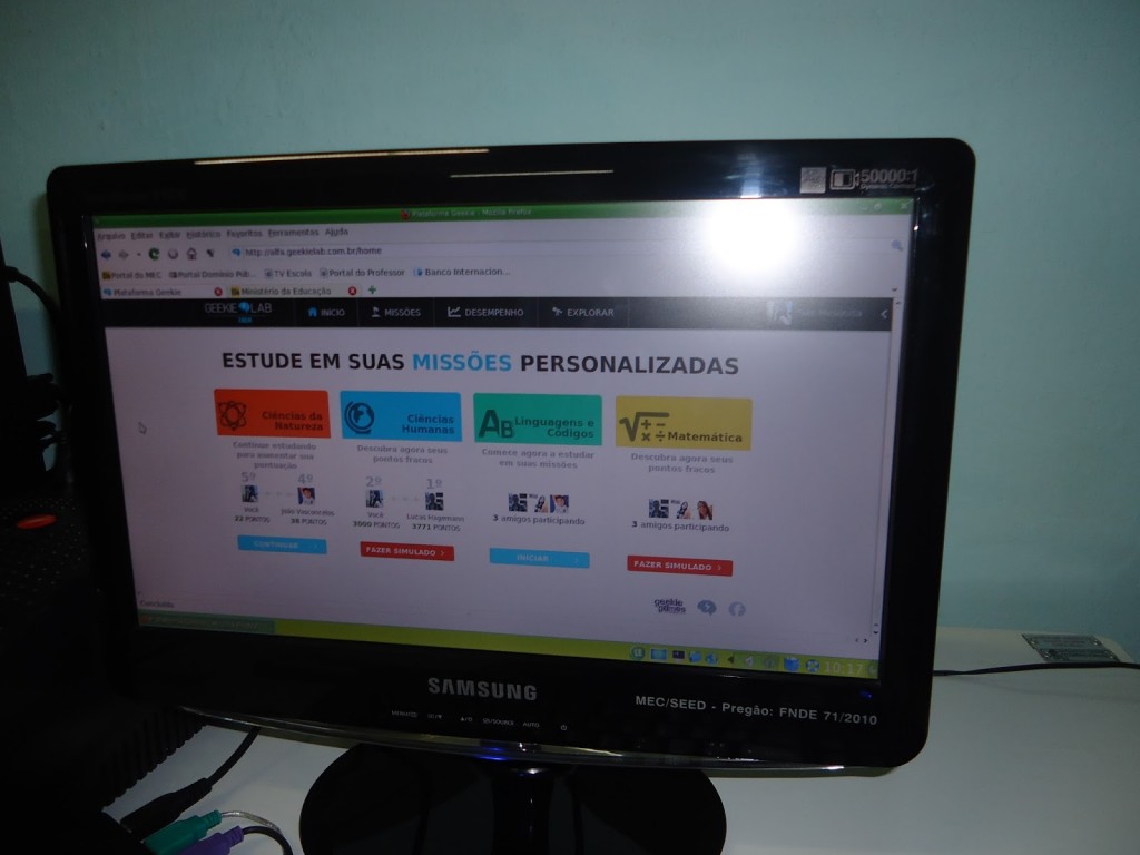 Estudantes poderão participar de simulados grátis para o Enem 2015 2