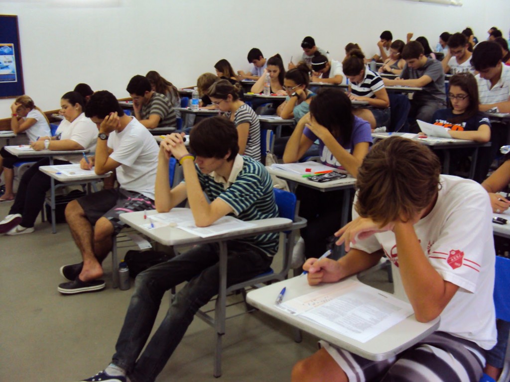 Termina hoje prazo para inscrições no vestibular da Fuvest