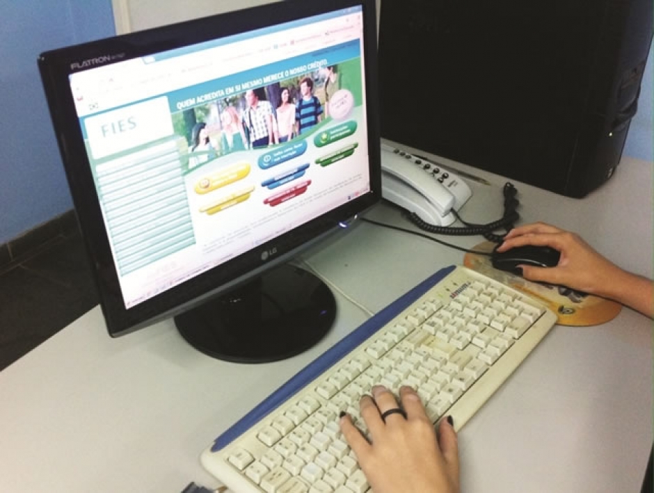 Fies deve oferecer 250 mil contratos neste 1ª semestre de 2016