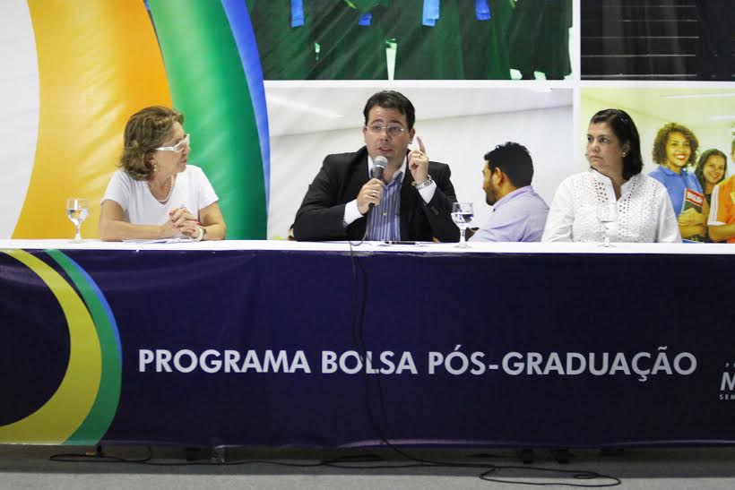 Programa Bolsa Pós-Graduação (PBPG) abre processo de remanejamento em Manaus