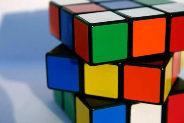 Como resolver cubo mágico rapidamente