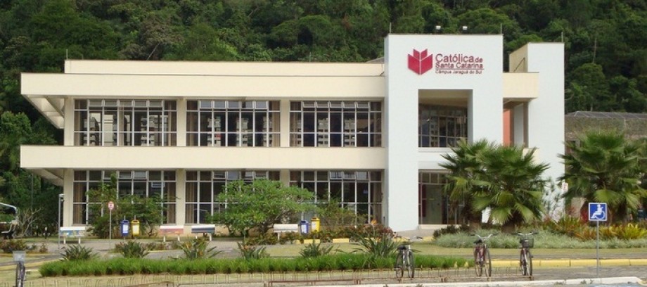 Centro Universitário Católica de Santa Catarina inscreve para vestibular de verão 2