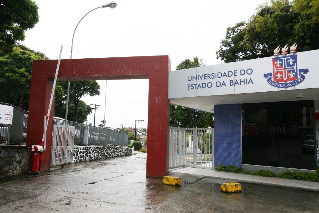 Universidade Estadual da Bahia divulga listão do vestibular 2017