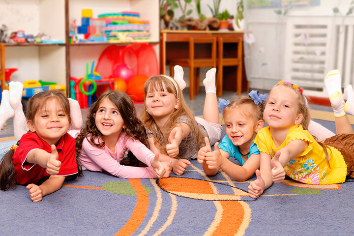 Dicas de brincadeiras para fazer na creche e pré-escola