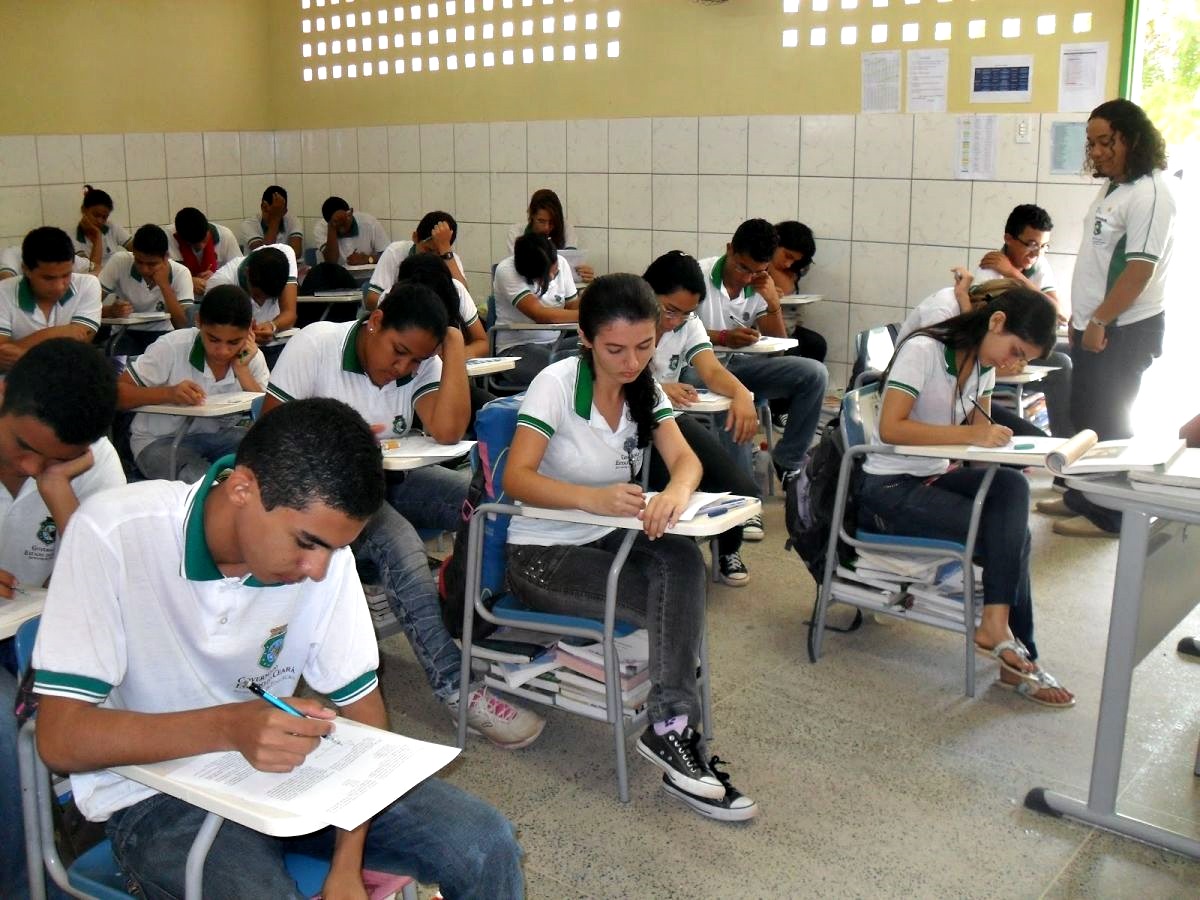 Educação básica perde 1,3 milhão de matrículas desde 2014