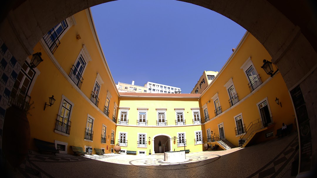 Mais quatro instituições portuguesas passam a aceitar o ENEM como forma de ingresso