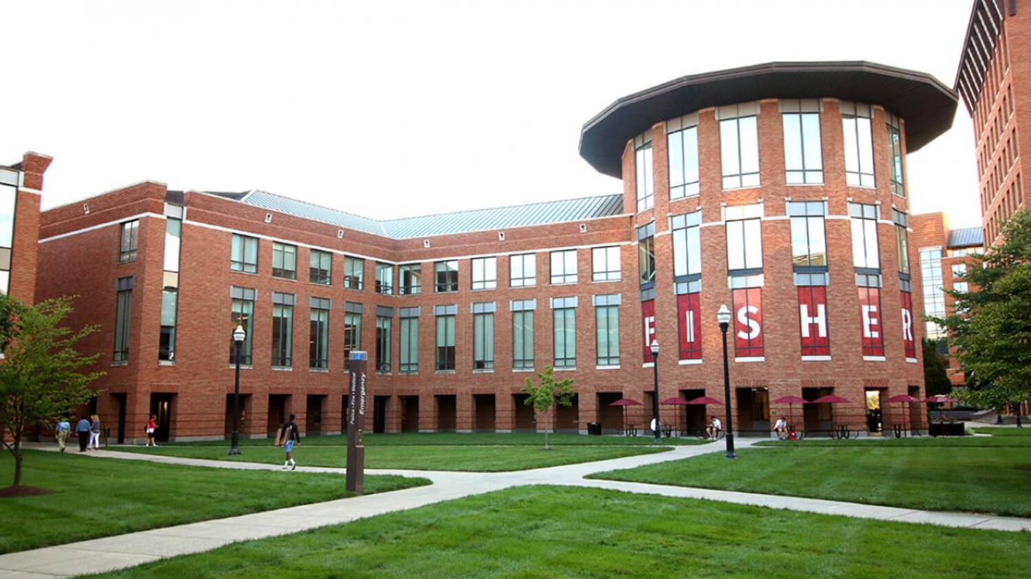 Universidade nos EUA oferece bolsa integral para MBA
