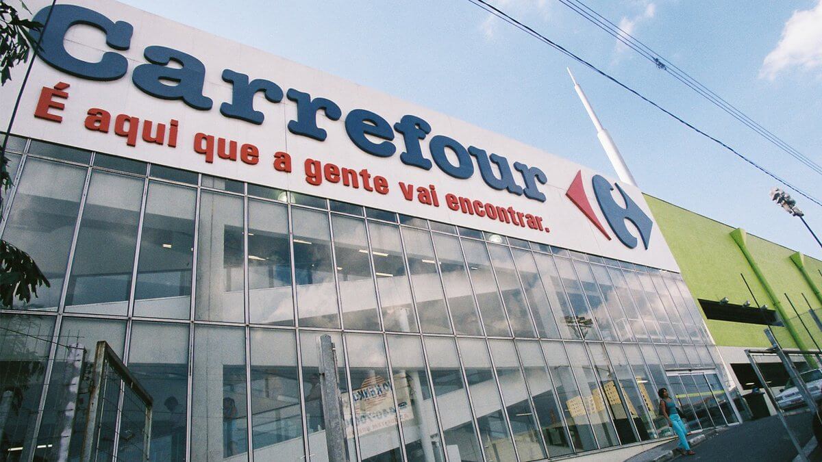 Carrefour abre programas para formação e contratação em tecnologia