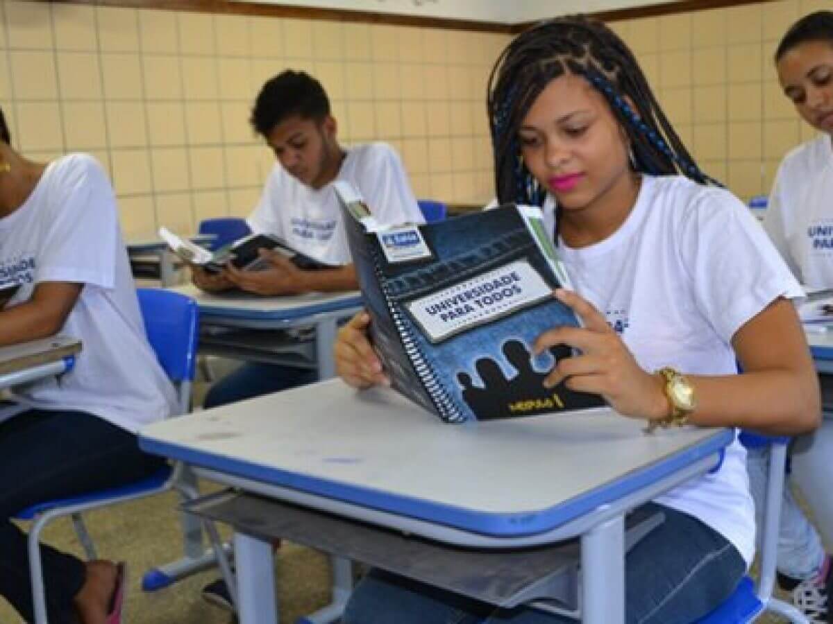 Pré-vestibular Universidade para Todos (Bahia) abre inscrições